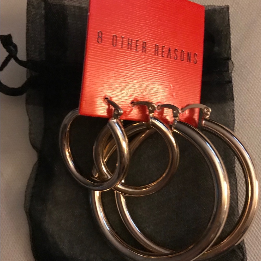 8 Other Reasons Gold Played Hoop Set